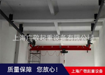 单梁悬挂黄色网站蜜桃视频